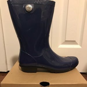 UGG RAINBOOTS